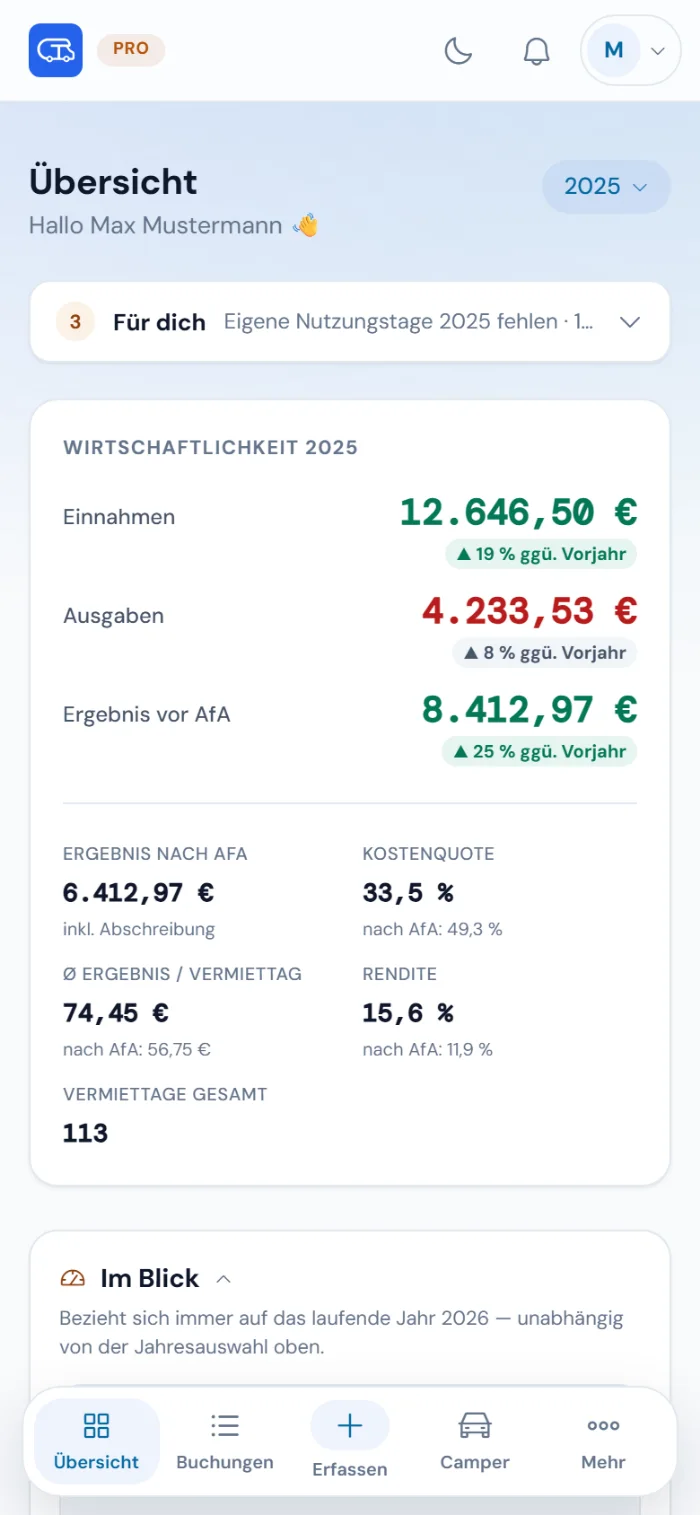 CamperTax-Übersicht am Handy im hellen Design